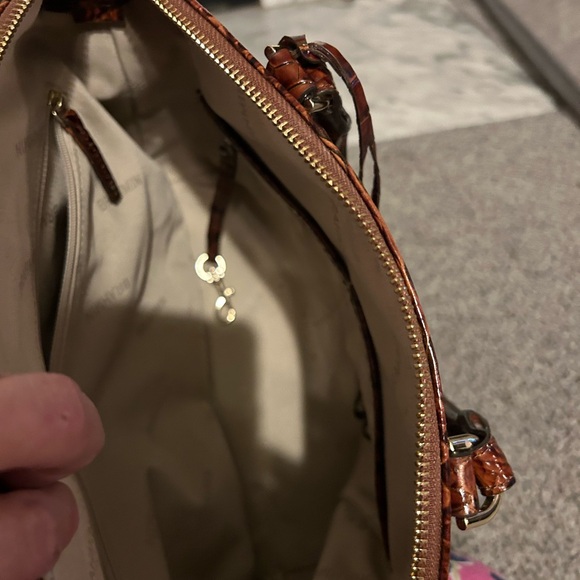 Brahmin Duxbury pecan satchel EUC - Picture 4 of 16